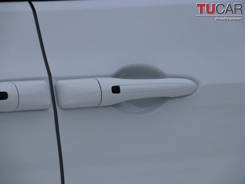 Chrysler Pacifica (2026) Select AWD 3.6 V6 - fotka 14 z 62