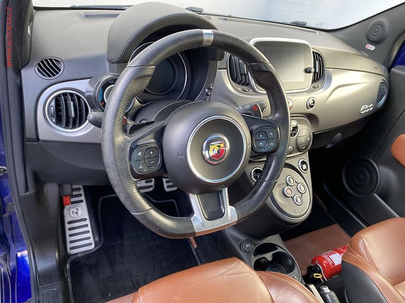 Abarth 595 (2017) 1.4T, AT, bixen, panor - fotka 11 z 21