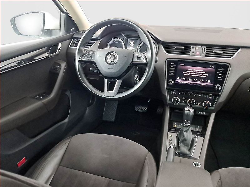Škoda Octavia (2018) Laurin&Klement 2.0 TDI, 4X4 - fotka 7 z 17