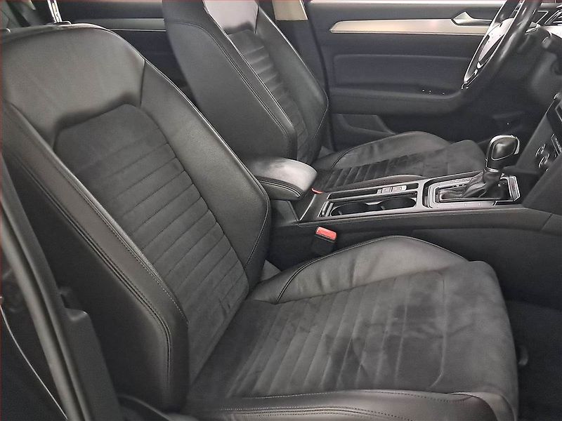 Volkswagen Passat (2016) 2.0 BiTDI, 4X4, Automat, Kůže - fotka 9 z 23