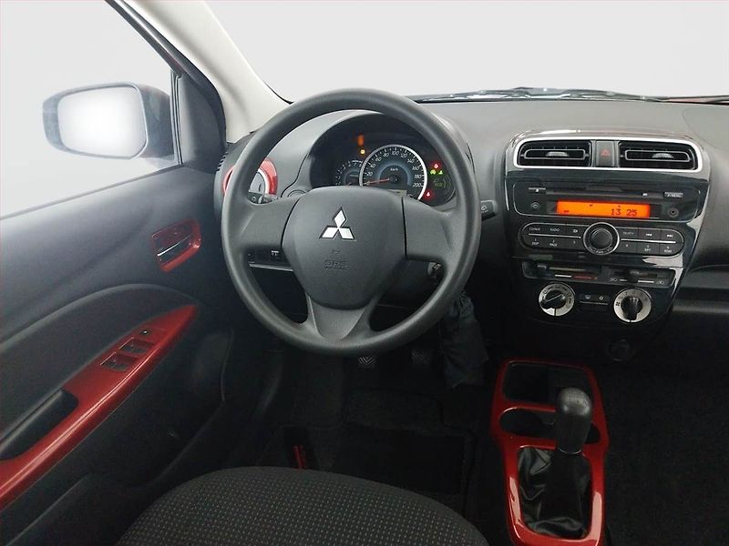 Mitsubishi Space Star (2015) 1.2 MIVEC, Vyhř. sedaček - fotka 7 z 16
