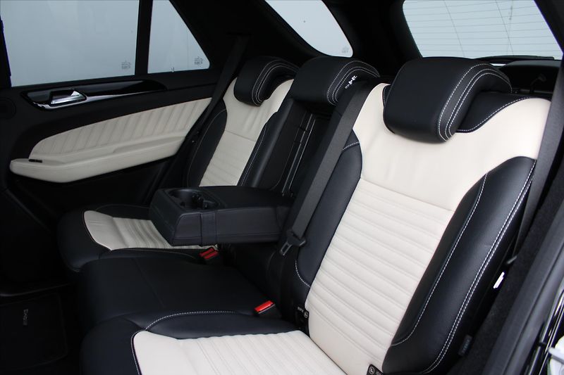 Mercedes-Benz GLE 500 335kW 4MATIC AMG ČR - fotka 11 z 29