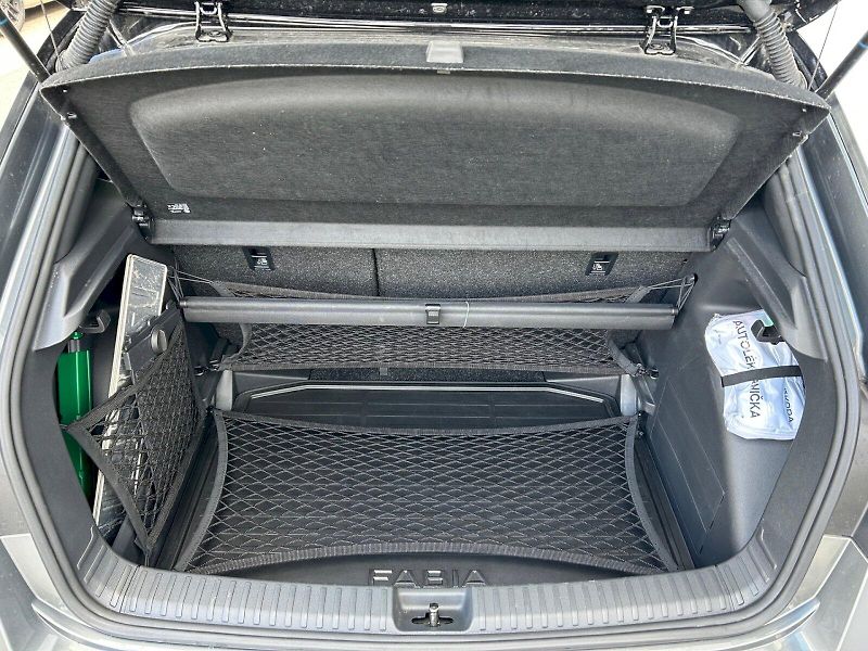 Škoda Fabia (2025) Monte Carlo 1.0 TSI 85 kW - fotka 31 z 32