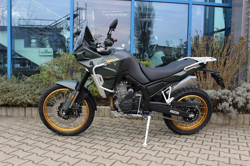Kove (2026) 800 X PRO 2026 Předváděčka - fotka 7 z 8