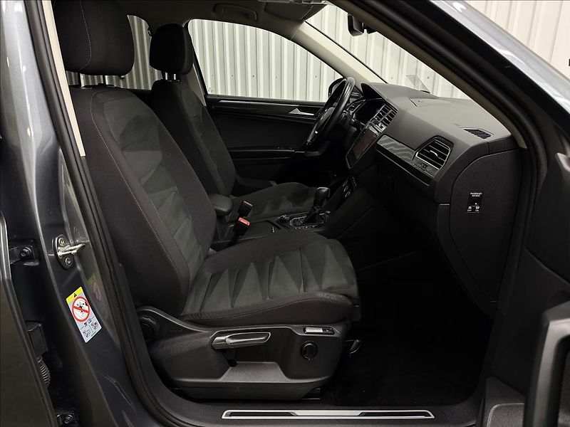 Volkswagen Tiguan Allspace 2.0TDI 140kW 4M R-LINE NEZ-TOP - fotka 44 z 49