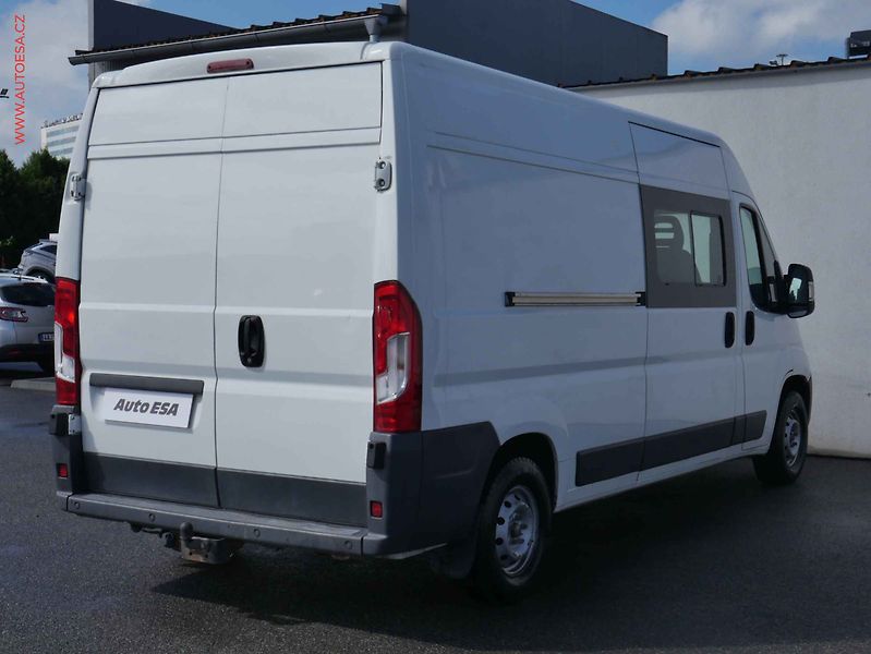 Citroën Jumper (2018) 2.0HDi L3H2 6míst, ČR, STK3 - fotka 4 z 20