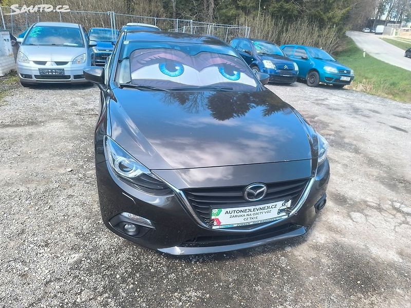 Mazda 3 2,0i,KRÁSNÁ,70KM,SERVISKA,1MAJ - fotka 1 z 25