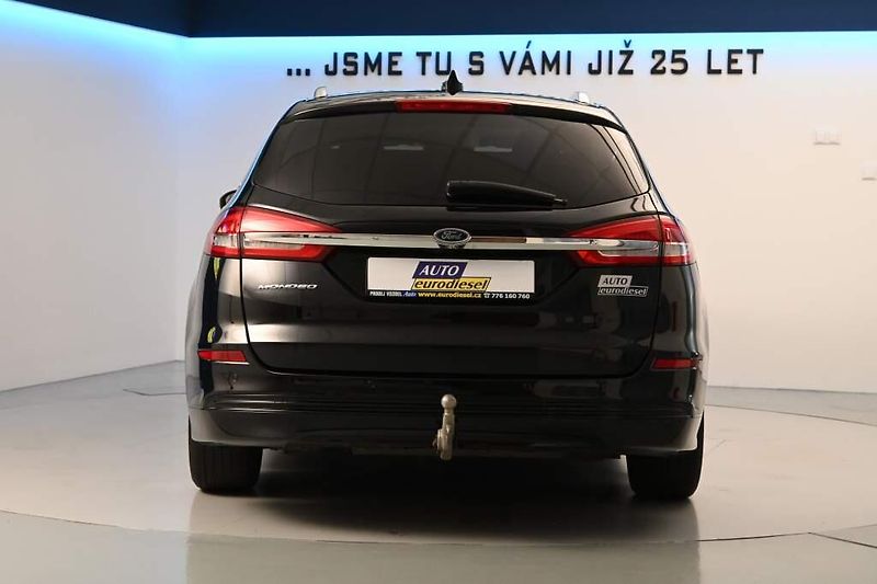 Ford Mondeo (2021) 2.0 LED ACC TITANIUM Tažné ECO - fotka 6 z 33