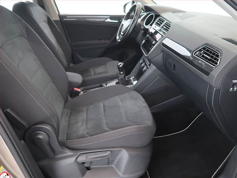 Volkswagen Tiguan (2019) 1.5 TSI, ČR,1.maj, Serv.kniha - fotka 9 z 12