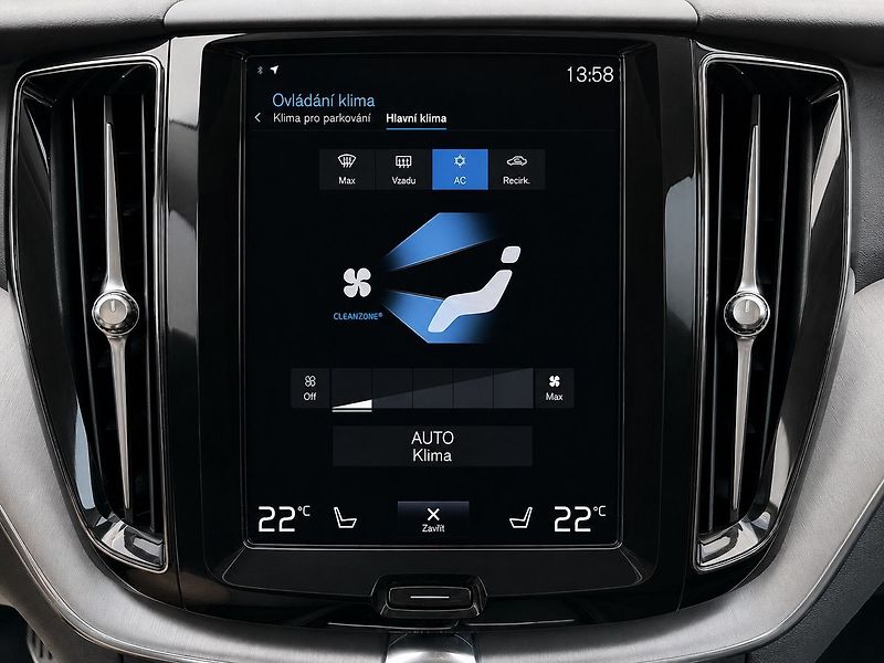 Volvo XC60 B4 AWD MOMENTUM, KAMERA, ACC, - fotka 15 z 20