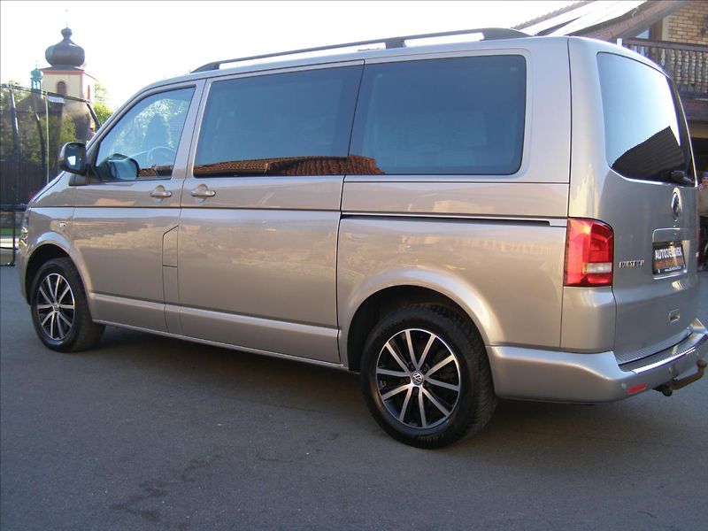 Volkswagen Multivan 2,0   2xsoupacky 180 PS - fotka 4 z 41