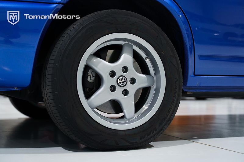 Volkswagen Multivan (2002) - fotka 20 z 23