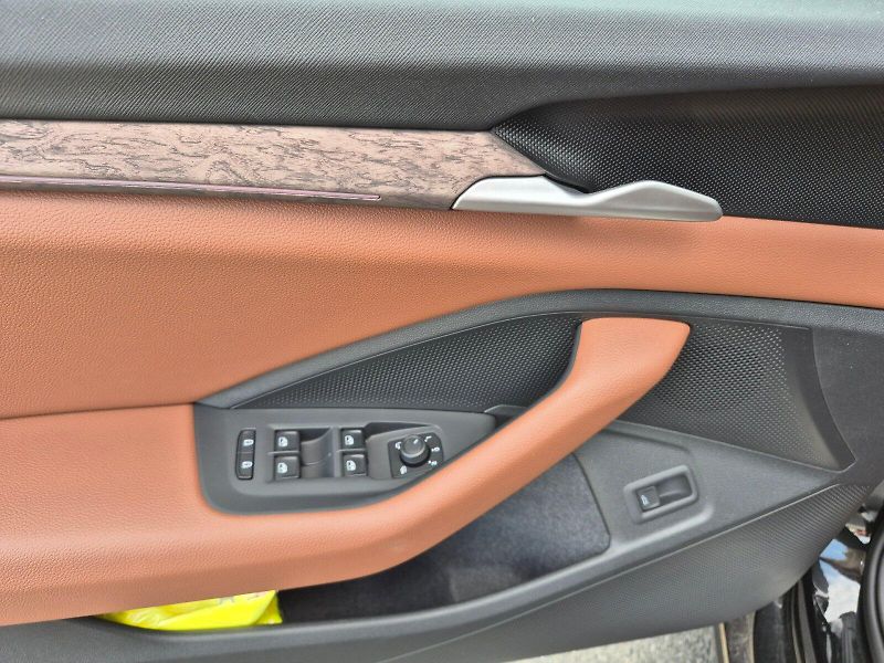 Škoda Superb (2025) Laurin & Klement 2.0 TDI 142kW - fotka 12 z 35