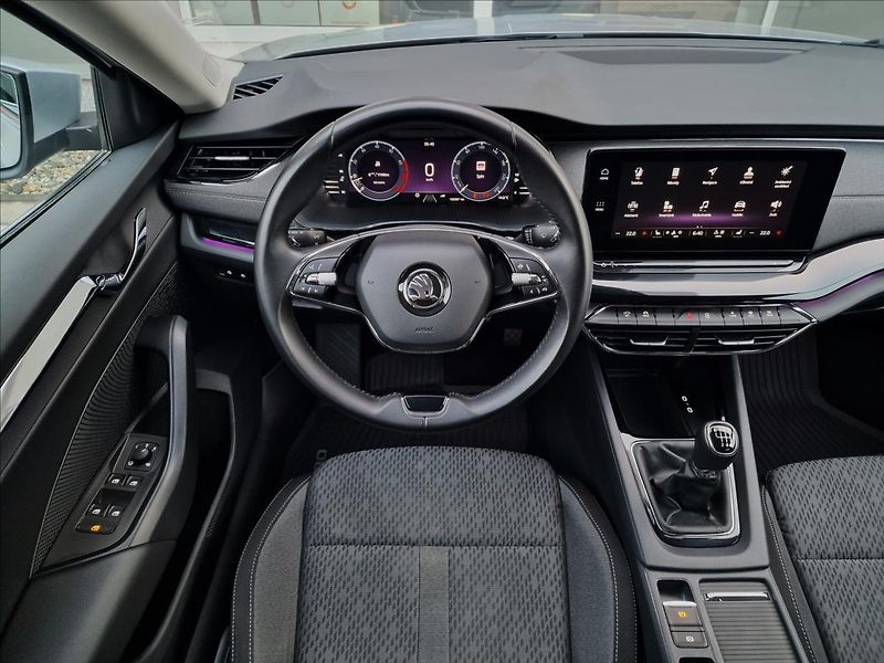 Škoda Octavia 1.5TSI 110kW Style, ČR,1.Maj. - fotka 12 z 50
