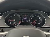 Volkswagen Passat Business DSG - náhled 11
