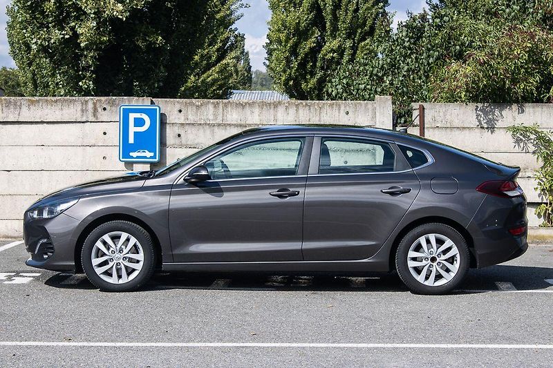 Hyundai i30 - fotka 8 z 20