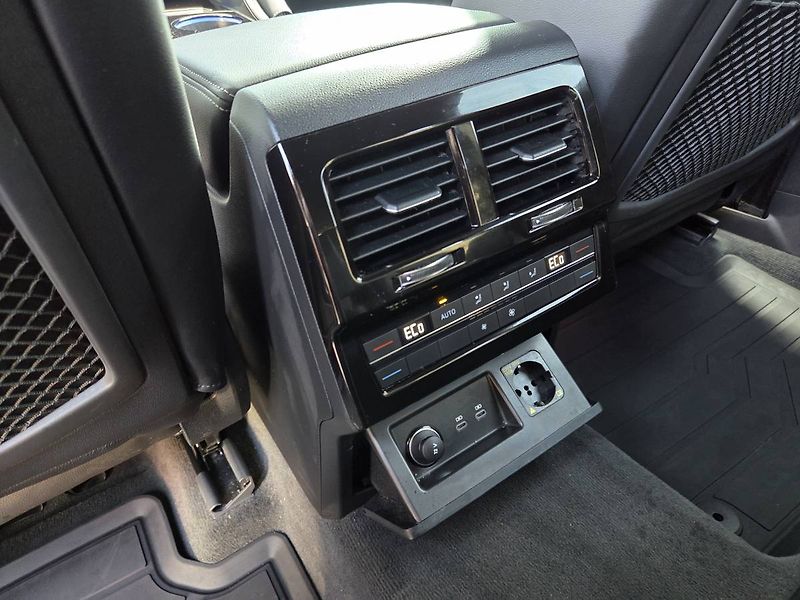 Volkswagen Touareg (2024) 3.0 TDI DSG - fotka 41 z 51