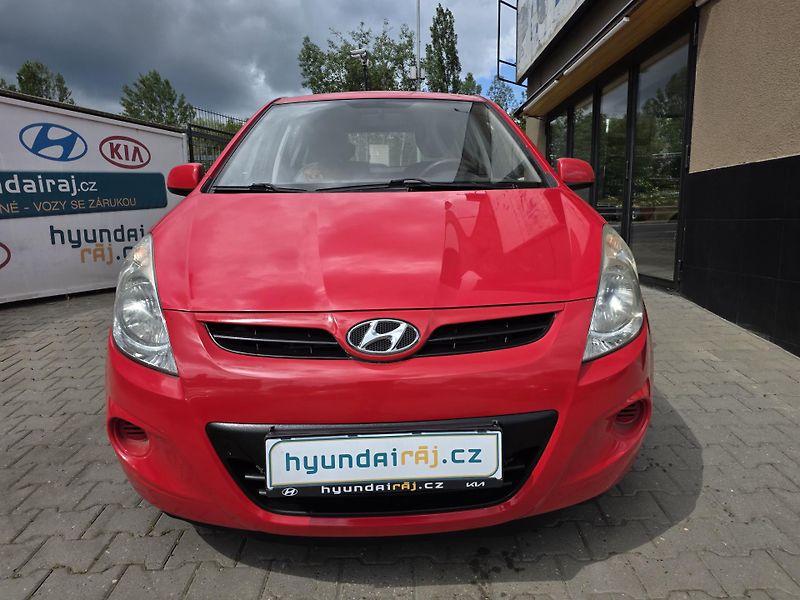 Hyundai i20 1.2-KLIMA-CENTRÁL - fotografie inzerátu