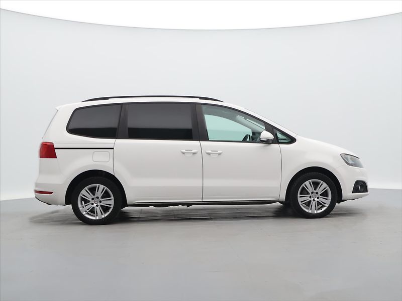 Seat Alhambra 2.0 TDI 103kW DSG Style Xenon - fotka 8 z 27