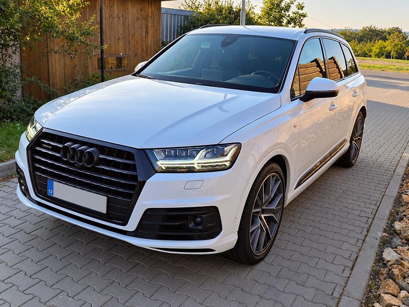 Audi Q7 (2017) ČR, 1.majitel, MAX výbava, DPH - fotka 5 z 12