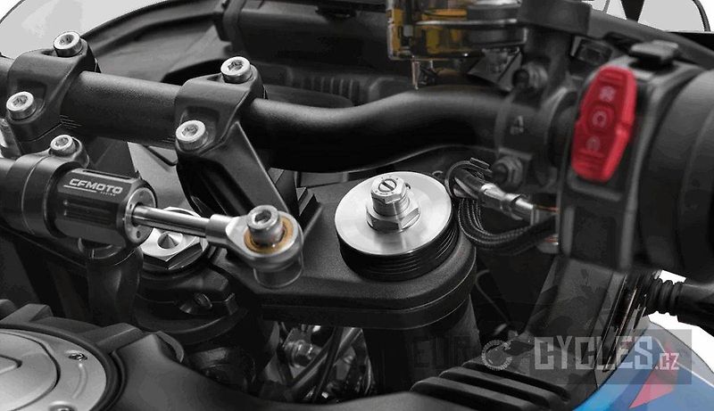 CFMOTO (2026) 1000 MT-X - fotka 6 z 26