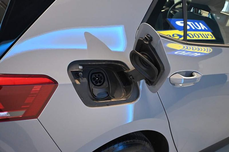 Volkswagen ID.3 (2021) Pure Performance LED Elektro - fotka 29 z 30