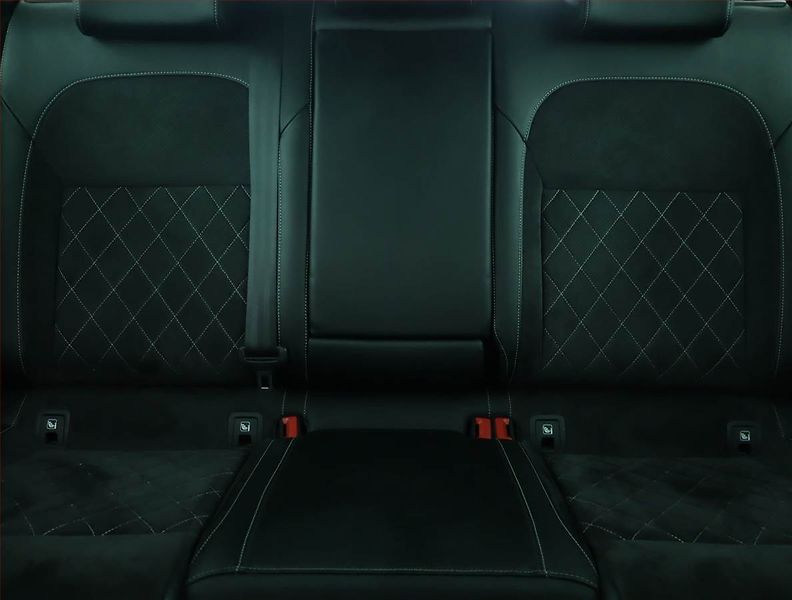 Škoda Superb (2022) Sportline 1.5 TSI - fotka 10 z 18