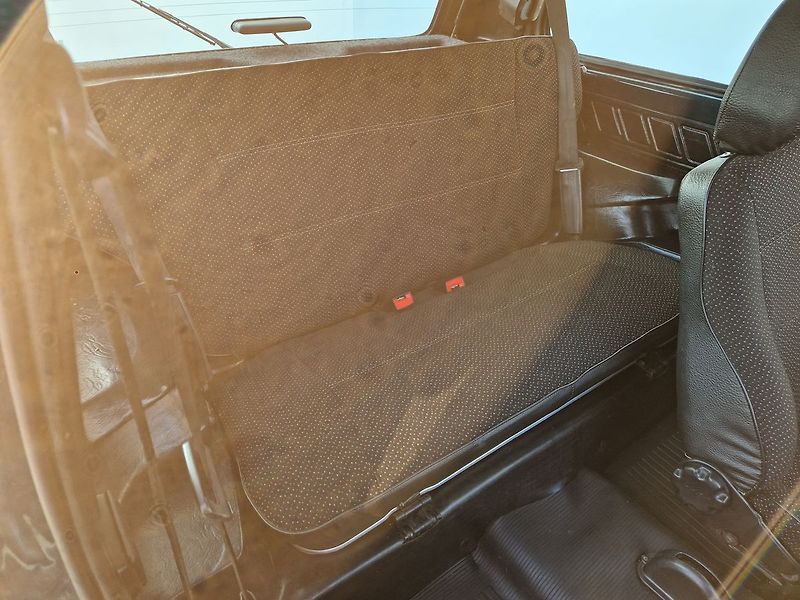Lada Niva 1,7  4x4 - fotka 22 z 24