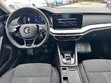 Škoda Octavia 2,0 TDI 110kW DSG Style - náhled 10