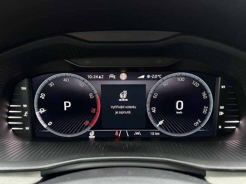 Škoda Scala 1.0TSi DSG 116PS LED V.Cockpit - fotka 23 z 46