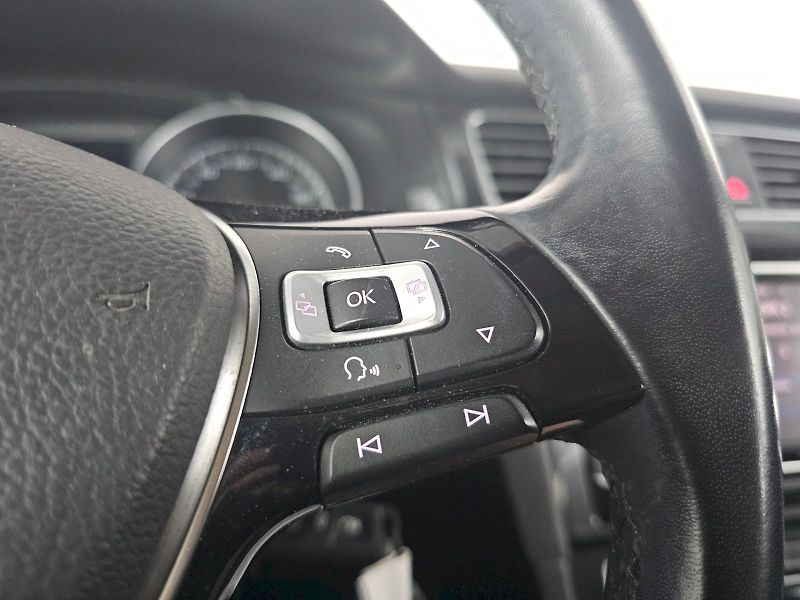 Volkswagen Golf (2018) 1.0TSI 81kW 6MT - fotka 10 z 28