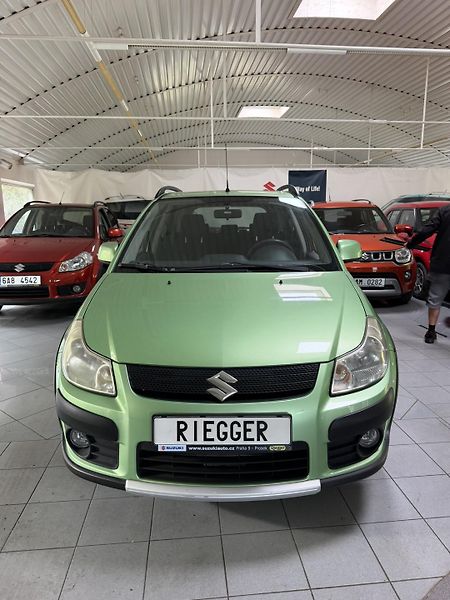 Suzuki SX4 1,6 79kW, ČR - fotka 4 z 22