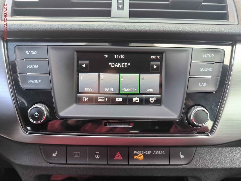 Škoda Fabia (2015) 1.2 TSi, Style, DSG, +kola - fotka 11 z 21