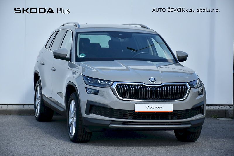 Škoda Kodiaq (2022) STYLE Business Family 7míst 4X - fotka 15 z 29