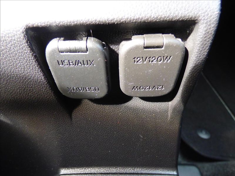 Mazda 5 2,0 MZR,7 míst,Digi Klima,  Se - fotka 40 z 50