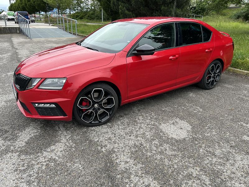 Škoda Octavia (2018) Octavia RS245 DSG - fotka 3 z 17