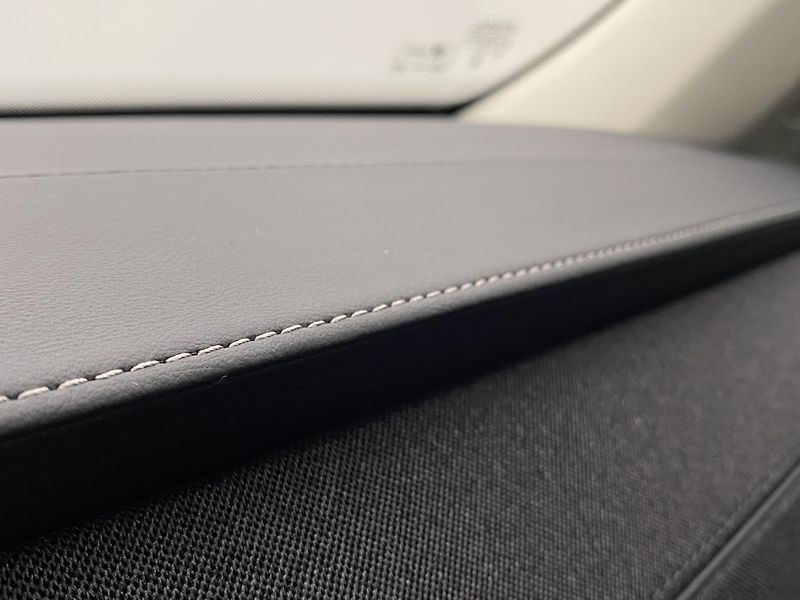 Volvo XC90 (2026) T8 AWD Plug-in BRIGHT ULTRA - fotka 38 z 75