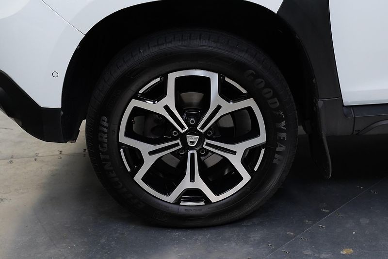 Dacia Duster - fotka 10 z 25