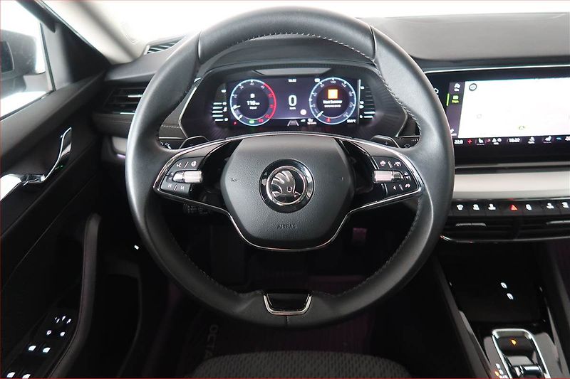 Škoda Octavia (2023) Style 2.0 TDI - fotka 18 z 21
