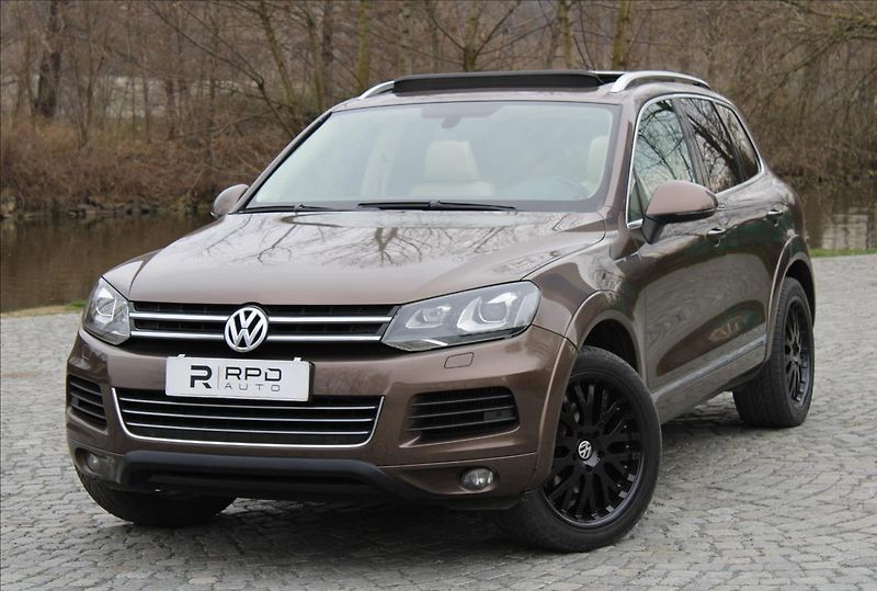 Volkswagen Touareg 3.0 TDI V6/PANOR/TAŽNÉ/NEZ.TOP - fotografie inzerátu