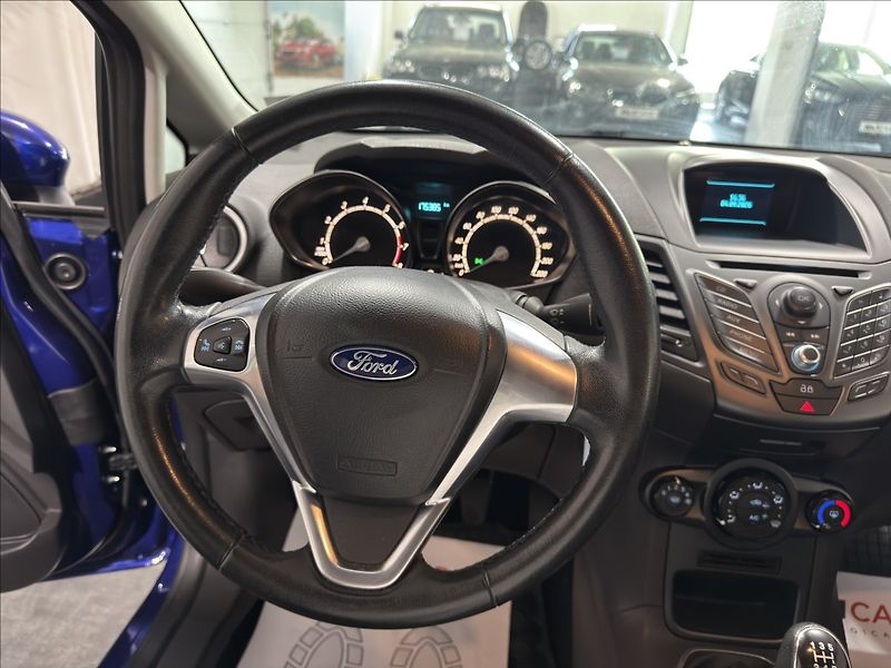 Ford Fiesta 1,0   i 1.MAJITEL ČIDLA KLIMA - fotka 9 z 26