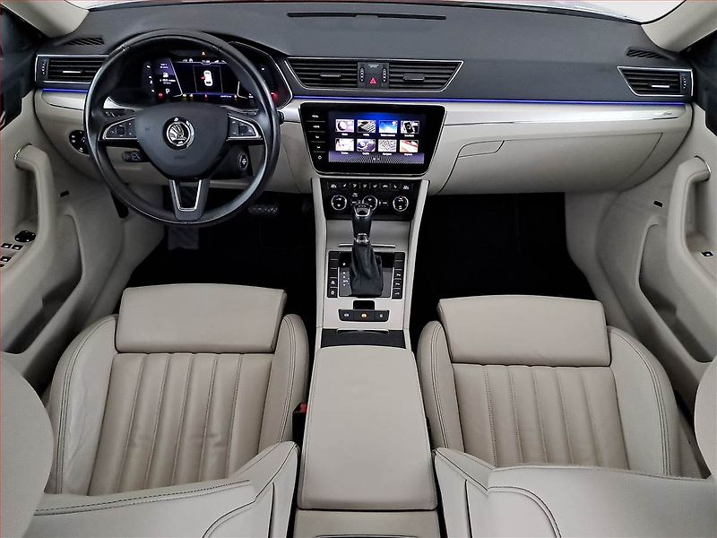 Škoda Superb (2020) Laurin&Klement 2.0 TDI - fotka 8 z 24