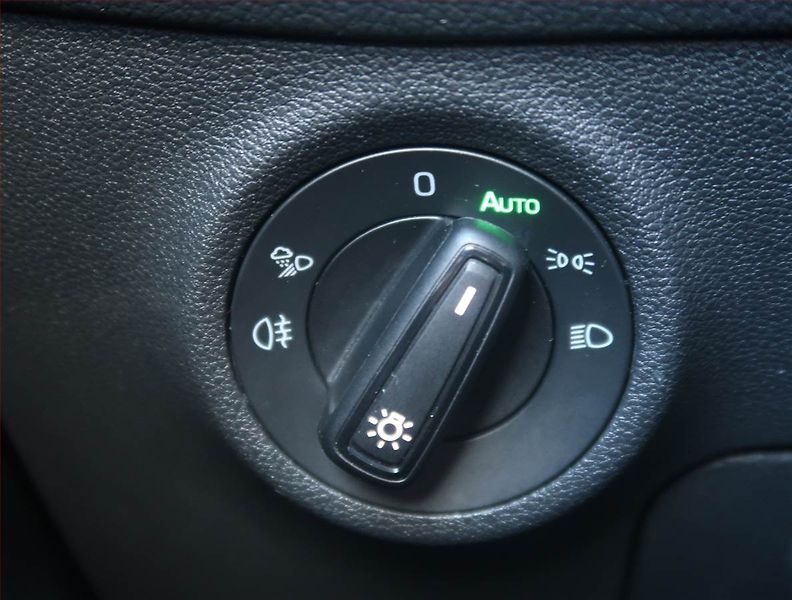 Škoda Kodiaq (2023) Sportline 2.0 TSI - fotka 17 z 27