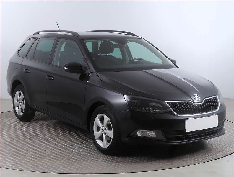 Škoda Fabia (2015) 1.4 TDI, Automat, Tempomat - fotografie inzerátu
