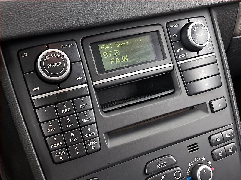 Volvo XC90 (2011) D5, 4X4, Automat, 7 míst - fotka 15 z 22