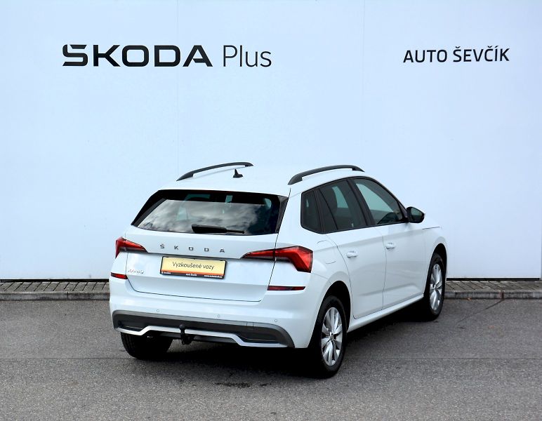 Škoda Kamiq (2022) 1.0 TSI 81 kW Ambition PLUS - fotka 2 z 23