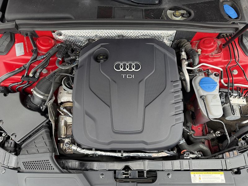 Audi A4 (2014) 2.0 TDI 110kW FACELIFT!!! - fotka 19 z 19
