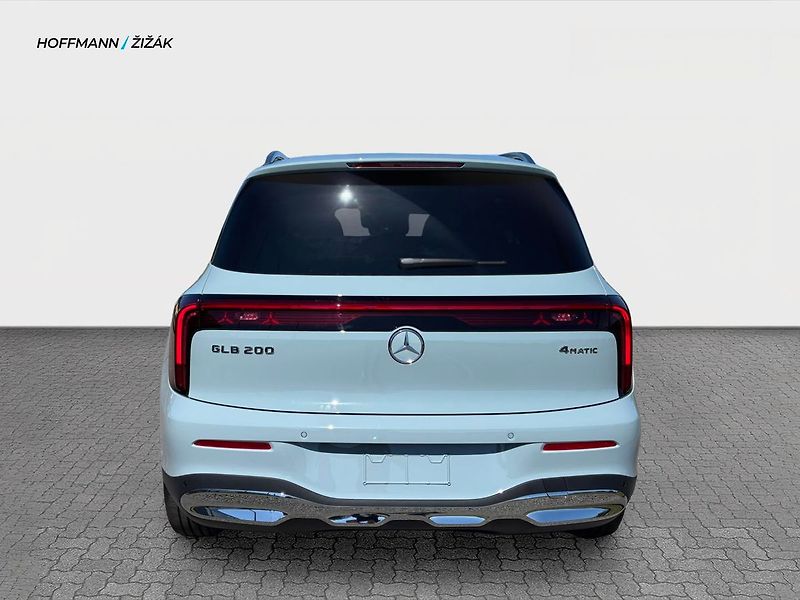 Mercedes-Benz GLB (2026) 200 4MATIC - fotka 4 z 11