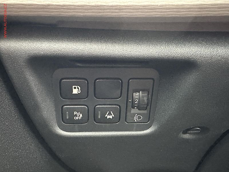 Citroën C4 Picasso (2008) 1.6HDi, AC - fotka 14 z 18
