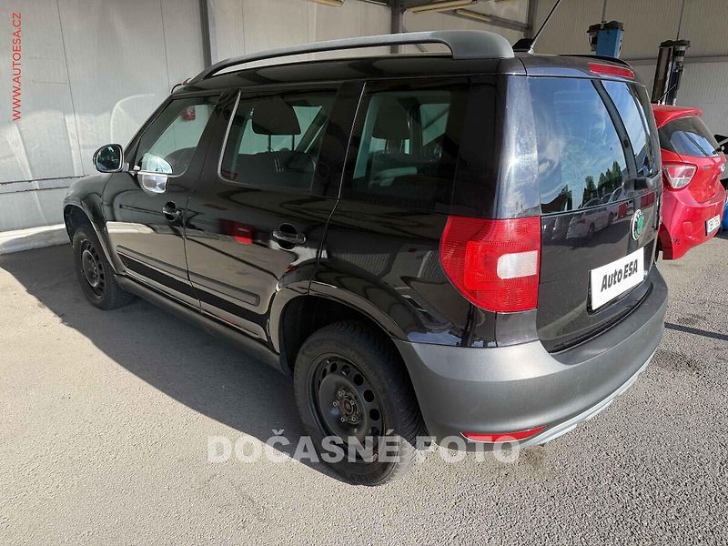 Škoda Yeti (2012) 2.0TDi 4x4, autoAC - fotka 2 z 3